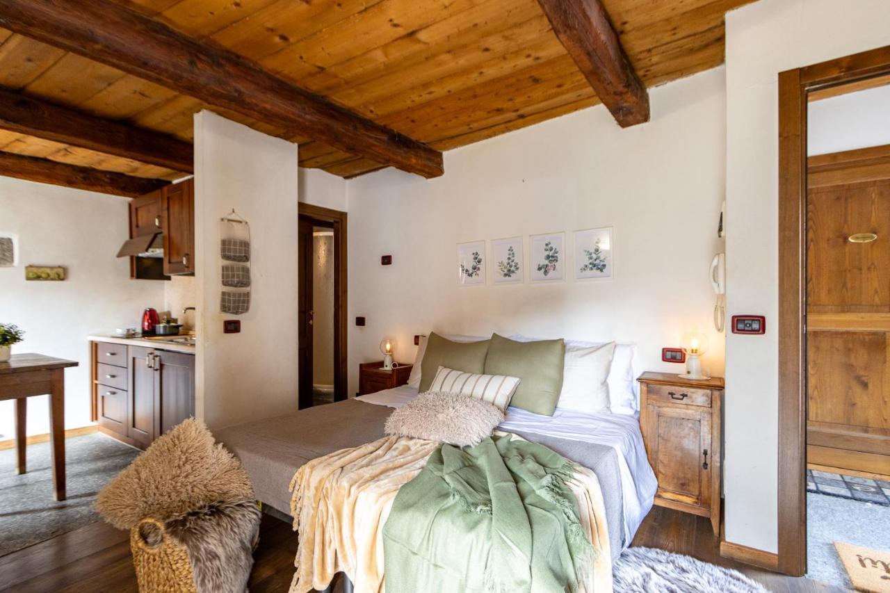 Stay5Vie: Incantevole Monolocale/Balcone/Borgo Domodossola Buitenkant foto